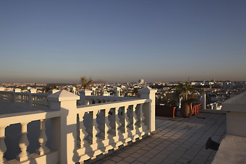 L'Alcazar Hotel ราบัต ภายนอก รูปภาพ