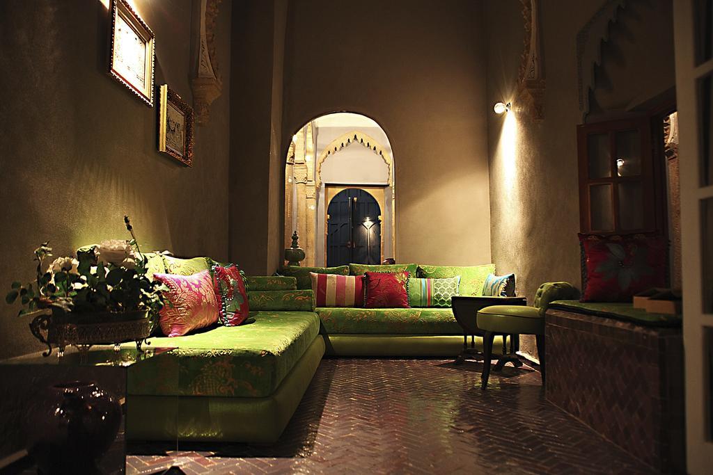 L'Alcazar Hotel ราบัต ภายนอก รูปภาพ