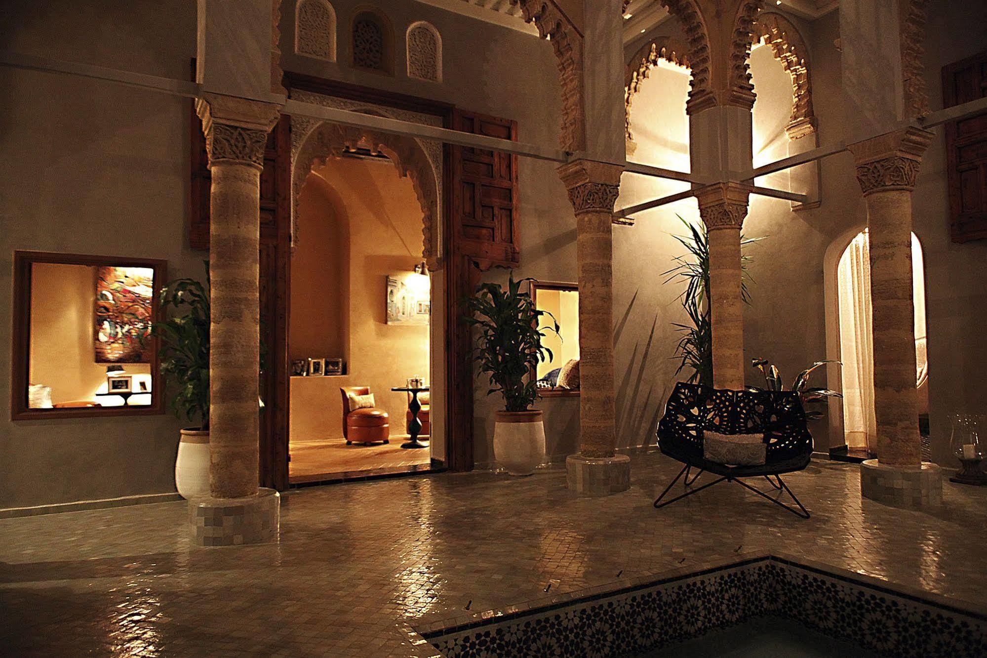 L'Alcazar Hotel ราบัต ภายนอก รูปภาพ